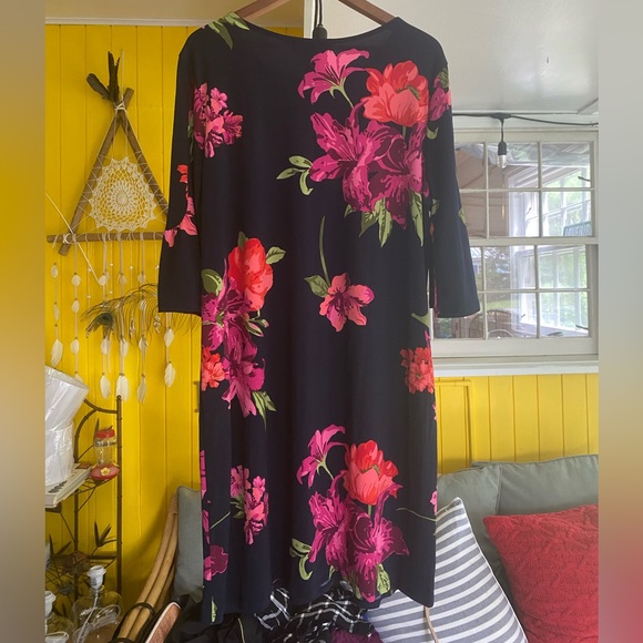 Floral Dress - Alexandra & Oak - Picture 2 of 3